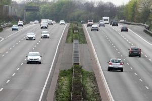 Die praktische Fahrprüfung kann Sie kurz auf die Autobahn führen.