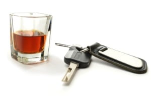 Führerscheinentzug: Hat Alkohol zum Unfall geführt, kann er gerechtfertigt sein.