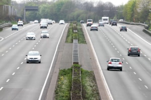 Laut StVO beträgt die Richtgeschwindigkeit 130 km/h.